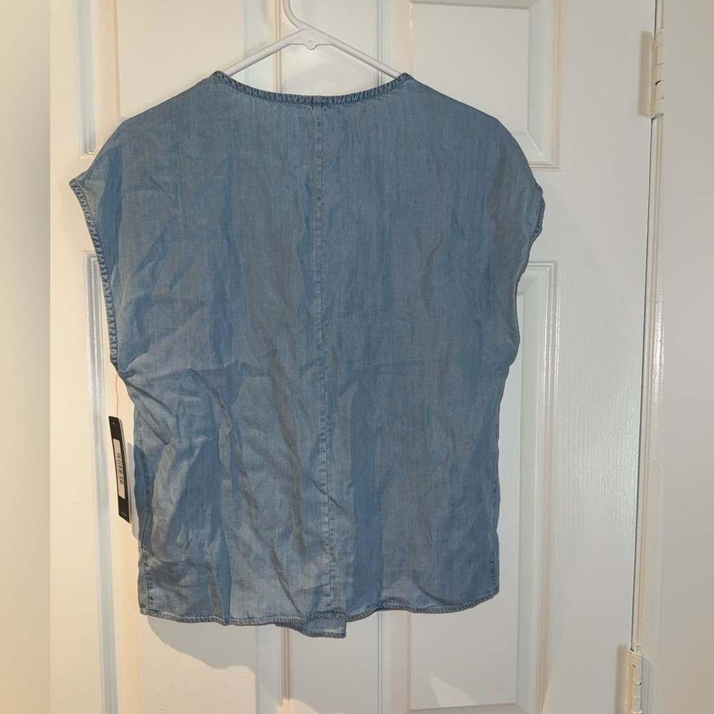 NWT Dear John Kristen Denim Loose Boxy Fit Short Sleeve V-Neck Blouse XS - Picture 7 of 10